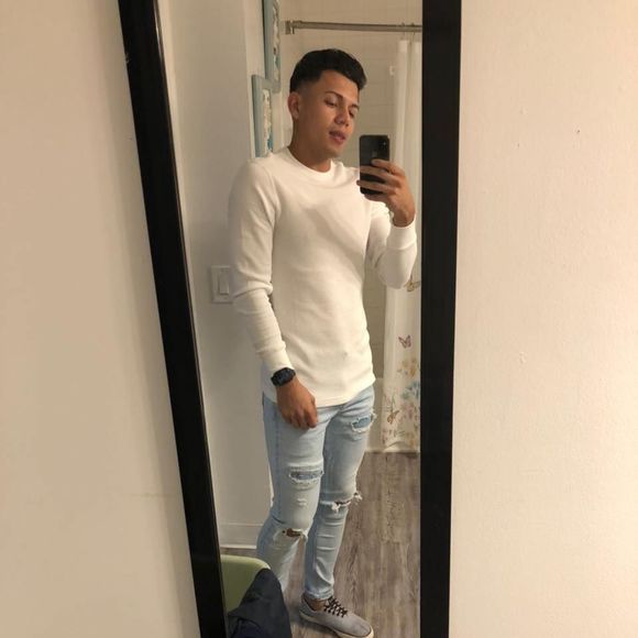 Meet your Posher, Omar - Picture 1 of 1